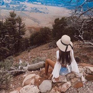 Meet your Posher, Jazmin